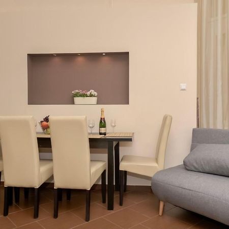 Corvina Apartment Budapest With Free Private Parking Esterno foto