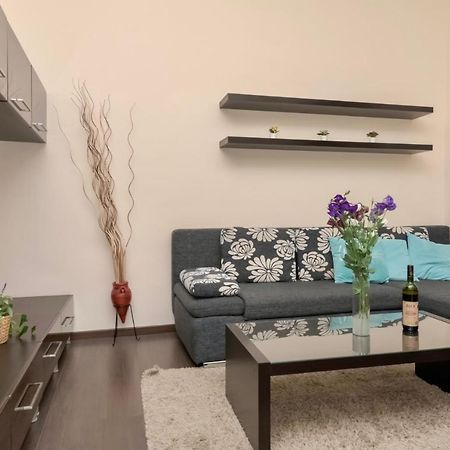 Corvina Apartment Budapest With Free Private Parking Esterno foto