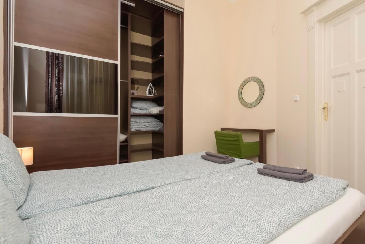 Corvina Apartment Budapest With Free Private Parking Esterno foto