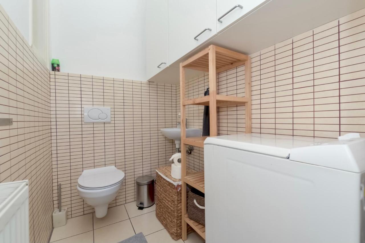 Corvina Apartment Budapest With Free Private Parking Esterno foto